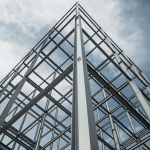5 avantaje ale caselor pe structura metalica